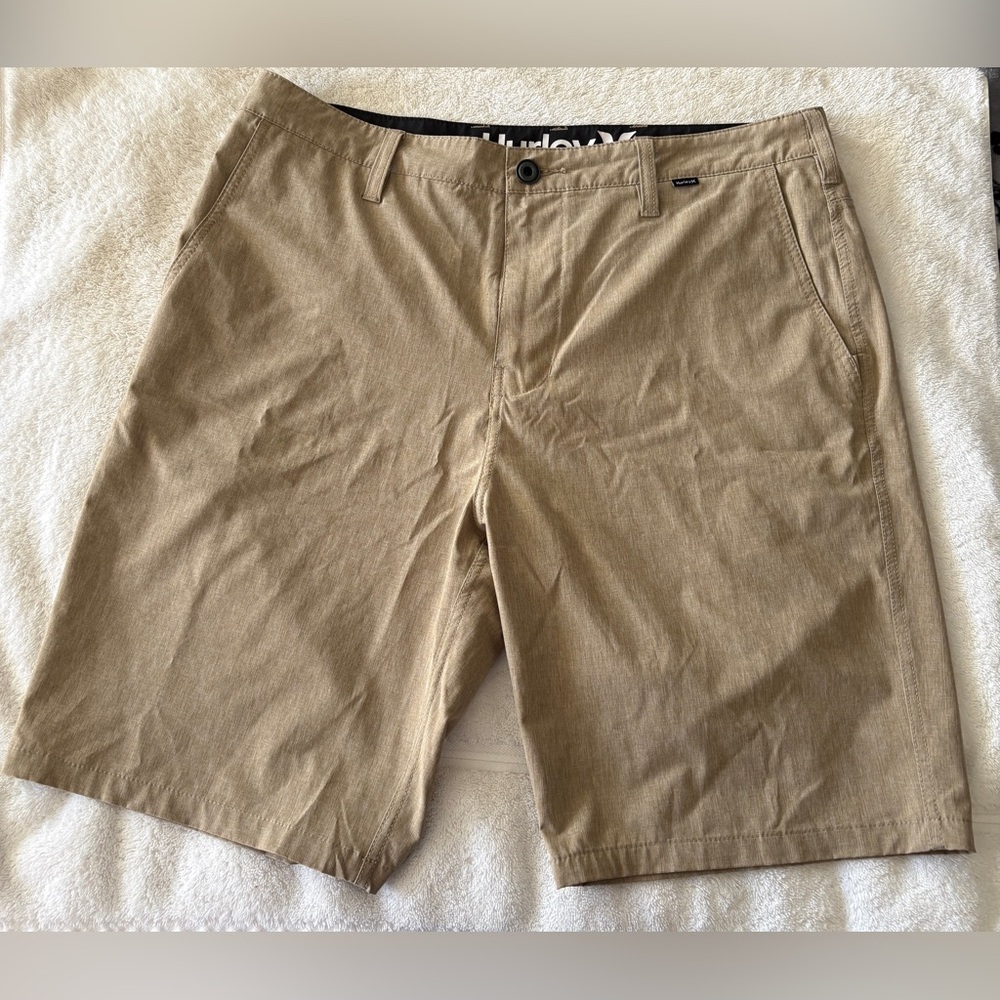 Hurley Men’s Shorts Sz 33